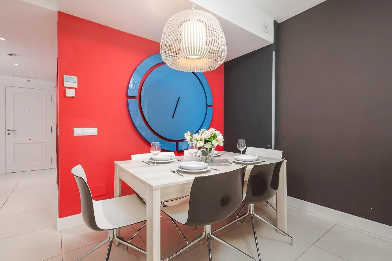 Luxury 2 bedroom apartment in Puerto Banús, parking&pool Marbella