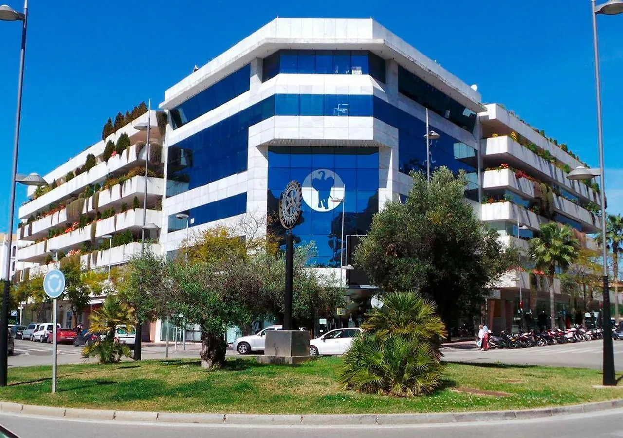 Puerto Banus, Edificio Tembo, 2 Bedroom Apartment, Parking And Pool Marbella 0*,  Espanha